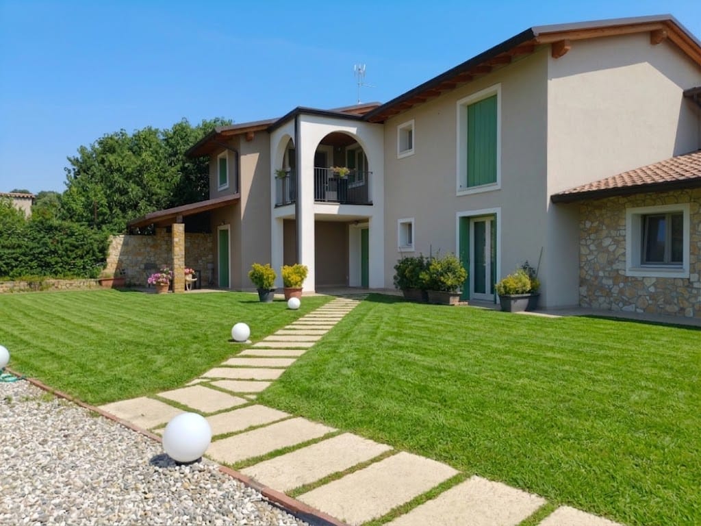 Panoramica esterni Corte del Sole